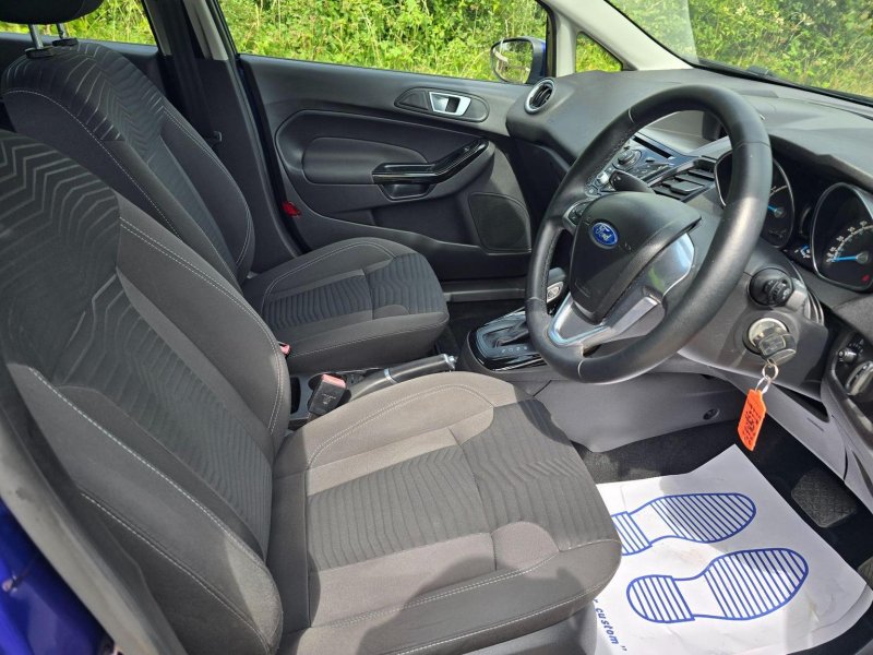 FORD FIESTA