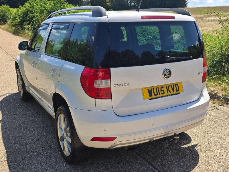 SKODA YETI