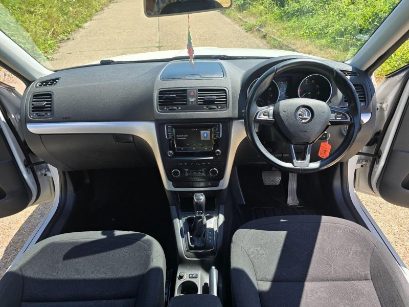 SKODA YETI