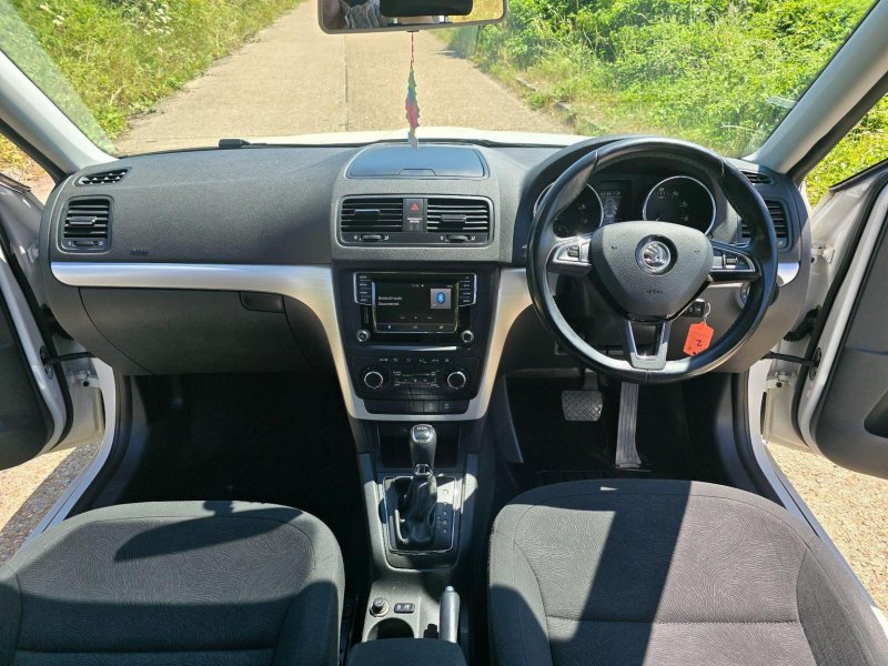 SKODA YETI