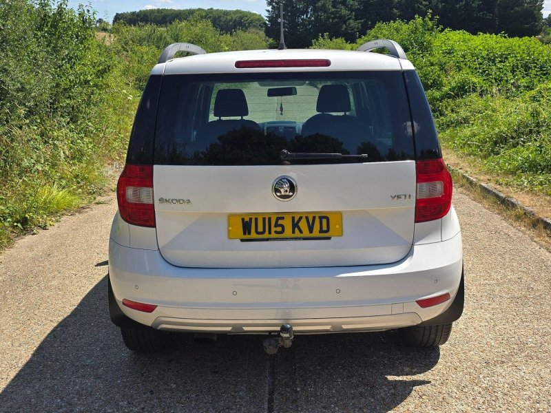 SKODA YETI