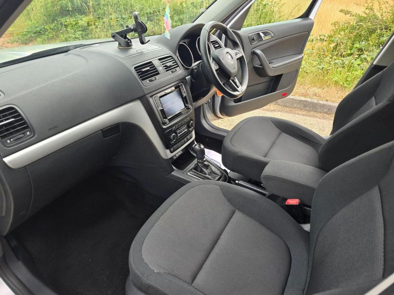 SKODA YETI