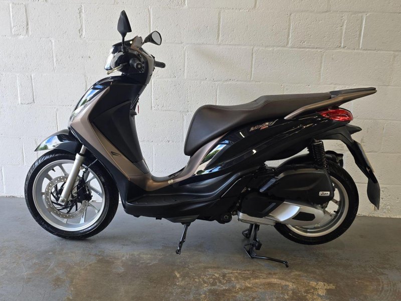PIAGGIO Medley 125