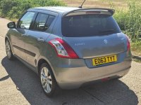 SUZUKI SWIFT