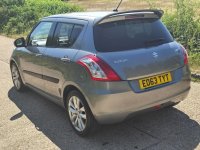 SUZUKI SWIFT