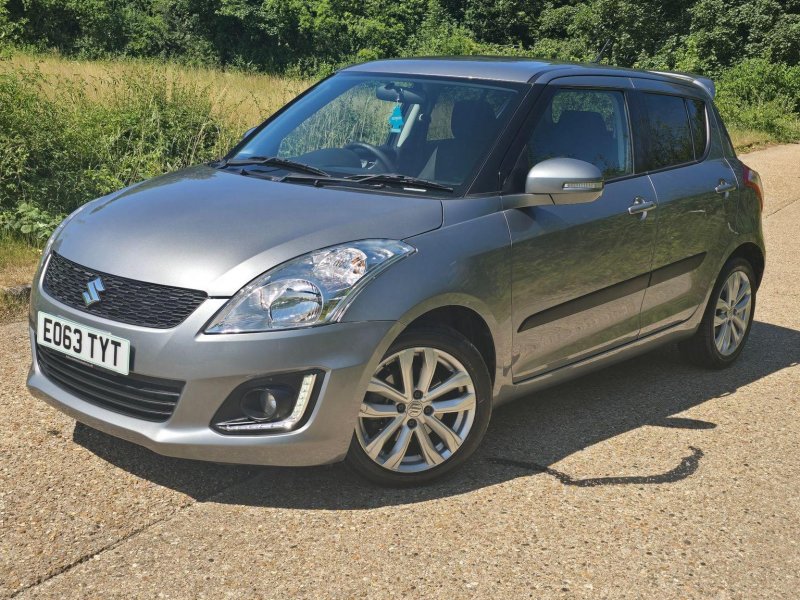 SUZUKI SWIFT