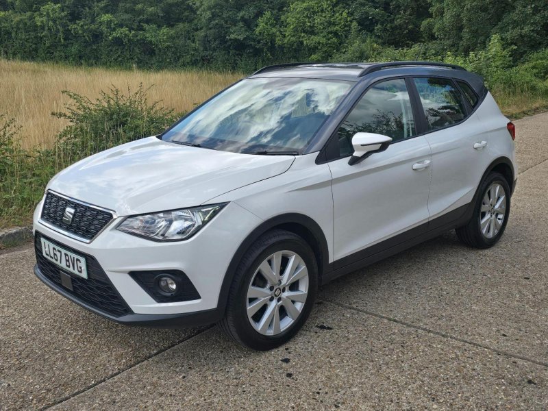 SEAT ARONA