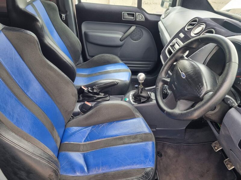 FORD TRANSIT CONNECT