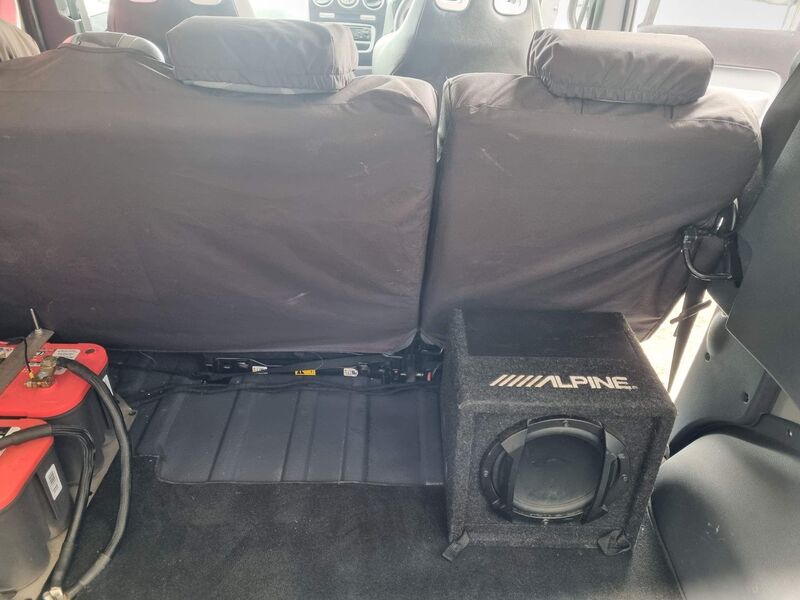 FORD TRANSIT CONNECT